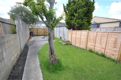 84 Argyle Street, Swindon, SN2 8AR