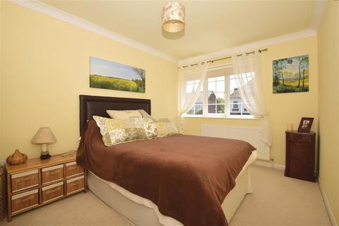 45 Epple Bay Road, Birchington, CT7 9EN