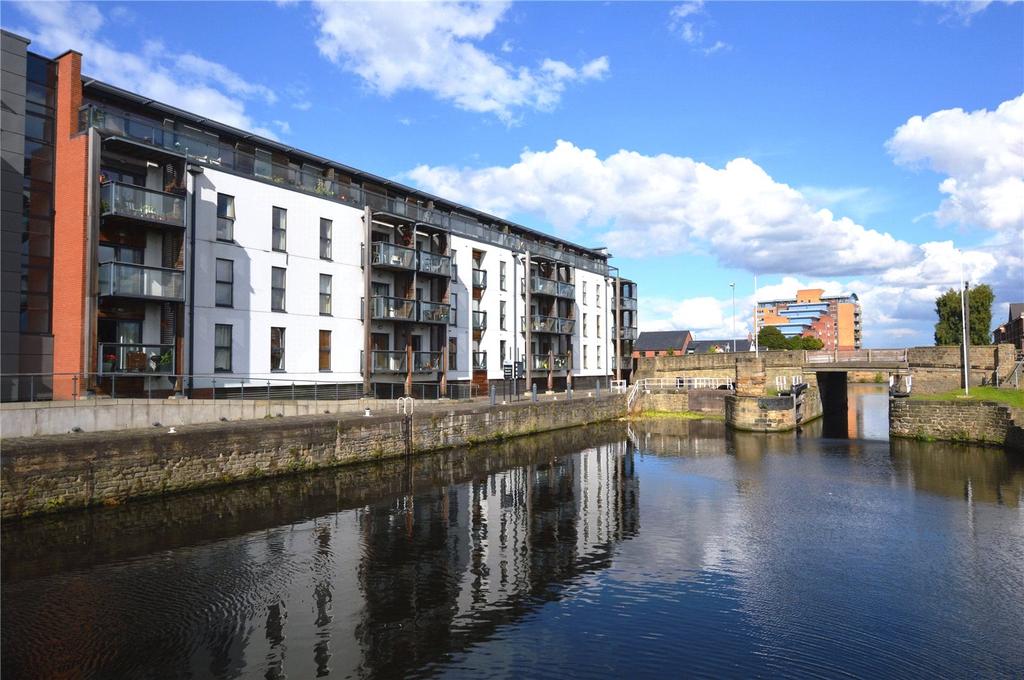Hebble Wharf, Navigation Walk, Wakefield 2 bed apartment £700 pcm (£