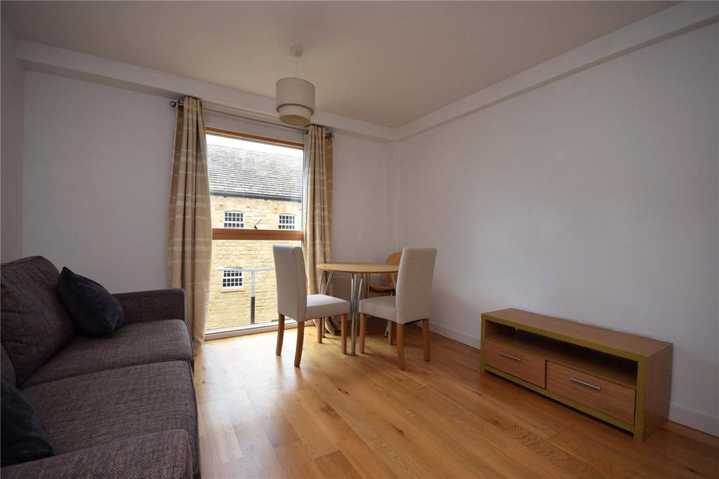 Hebble Wharf, Navigation Walk, Wakefield 2 bed apartment £700 pcm (£