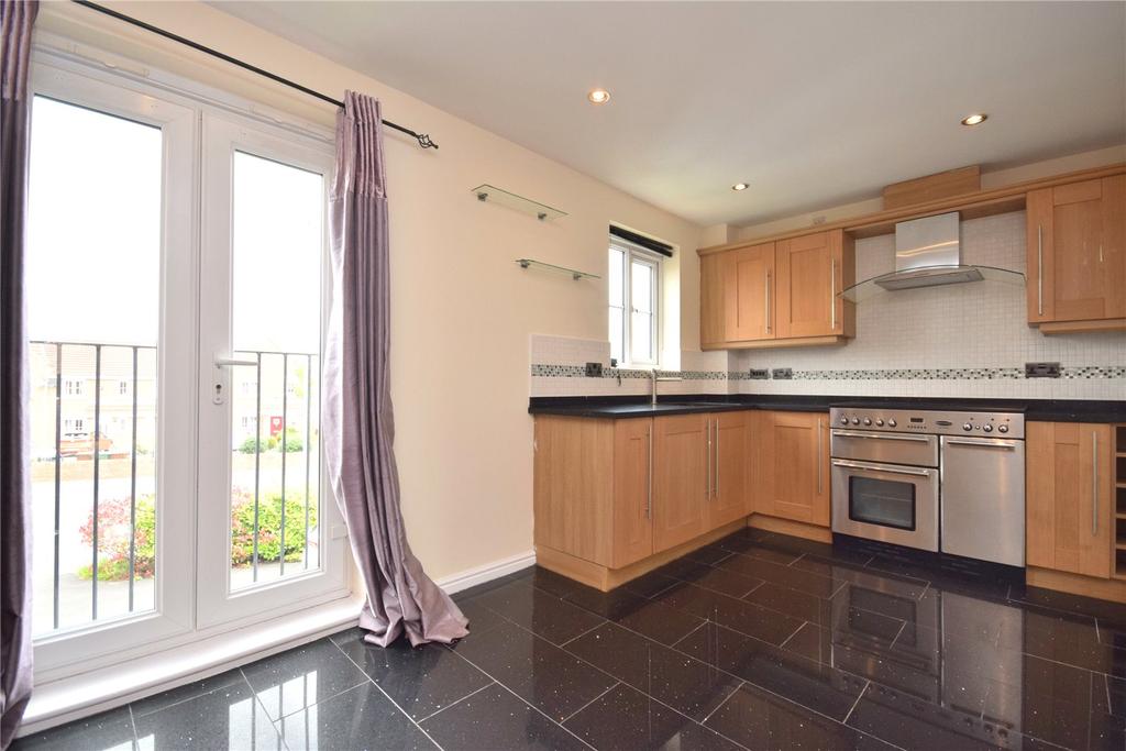 Pasture Way, Castleford 4 bed semidetached house £240,000