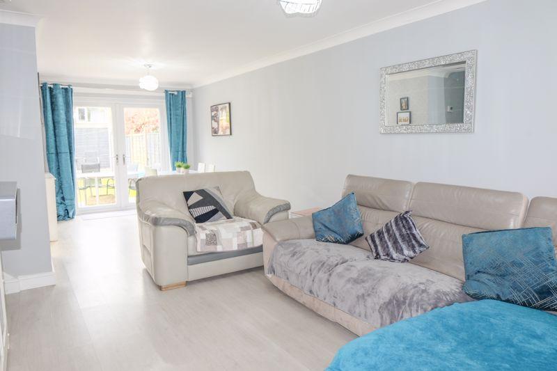 Maxholm Road, Streetly, Sutton... 3 bed terraced house £270,000