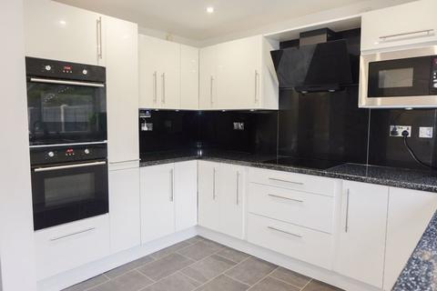 47 Maxholm Road, Sutton Coldfield, B74 3SX