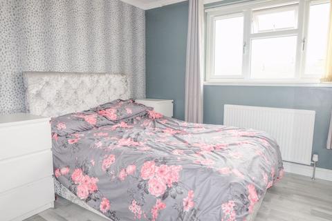 47 Maxholm Road, Sutton Coldfield, B74 3SX