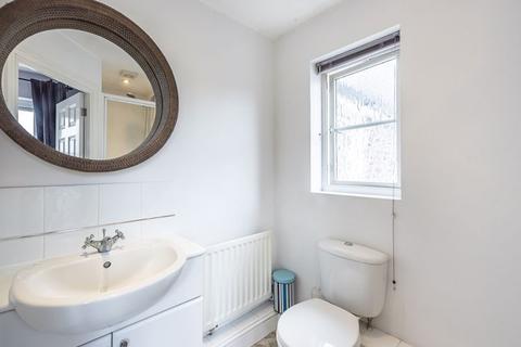 14 Bartholomew Green, Markyate, St Albans, AL3 8RX