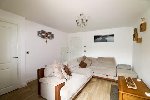 10 Devonshire Close, Elloughton, Brough, HU15 1UB