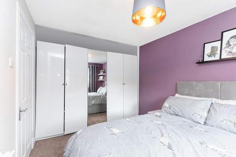 42 Bredisholm Drive, Baillieston, Glasgow, G69 7HZ