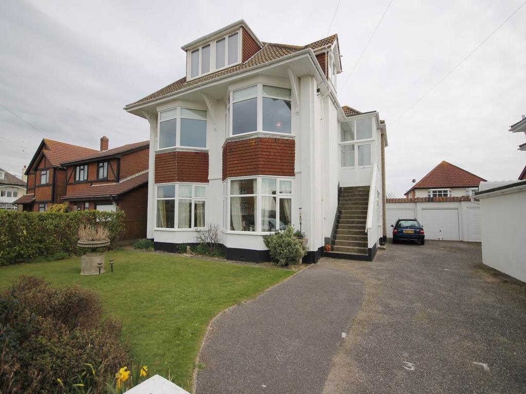 Warren Edge Road, Southbourne, Bournemouth 3 bed flat £1,295 pcm (£