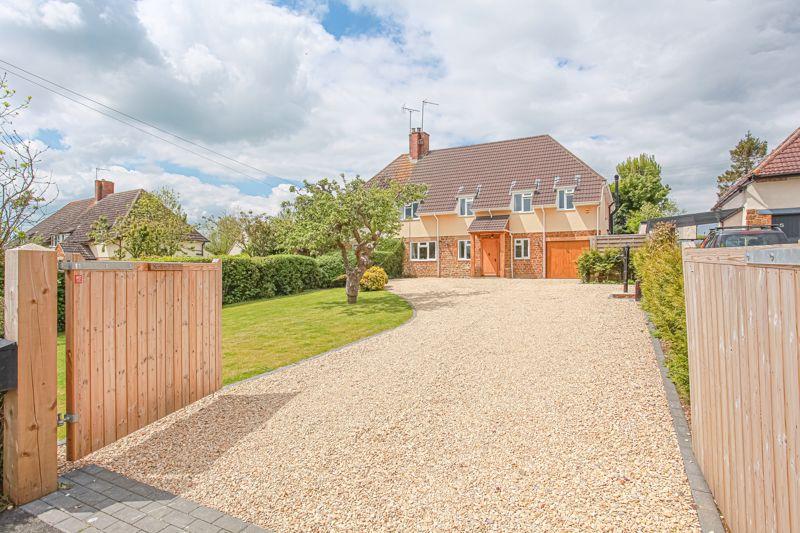 Northwell House, Ducketts Lane, Farnborough 4 bed semidetached house