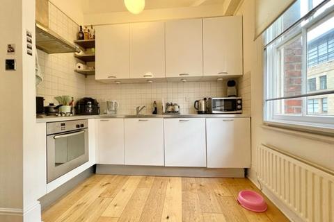 1 bedroom apartment to rent, Commercial Street, E1