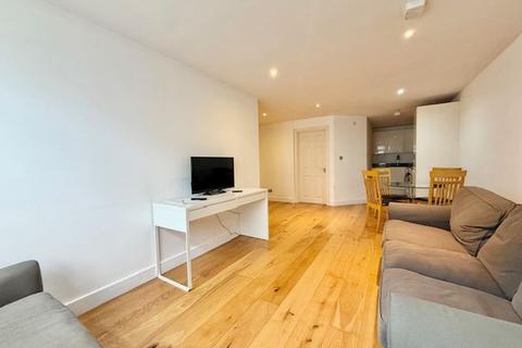 1 bedroom apartment to rent, Buckhurst Street, E1