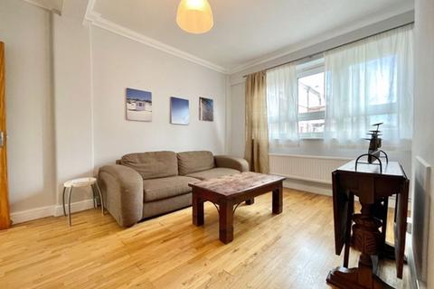 2 bedroom apartment to rent, Renforth Street, SE16