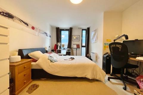 2 bedroom apartment to rent, Webber Street, SE1