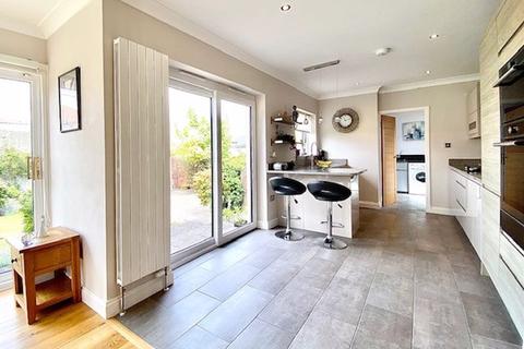 8 Arrol Drive, Ayr, KA7 4AF
