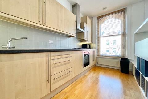 1 bedroom apartment to rent, Walworth Road, SE17