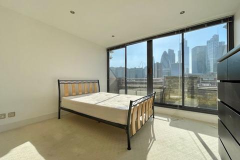undefined, Thrawl Street, E1