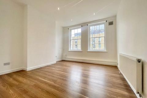 2 bedroom apartment to rent, Commercial Road, E14