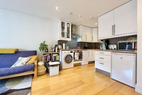 1 bedroom apartment to rent, Holloway Road, N7