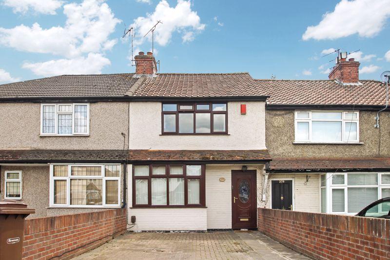 Eastcote Lane, South Harrow, Middlesex 2 bed terraced house £1,450