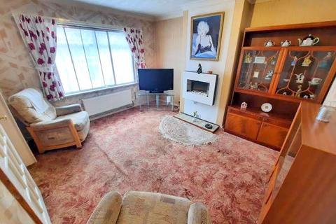 10 Elm Road, Feltham, TW14 8EW