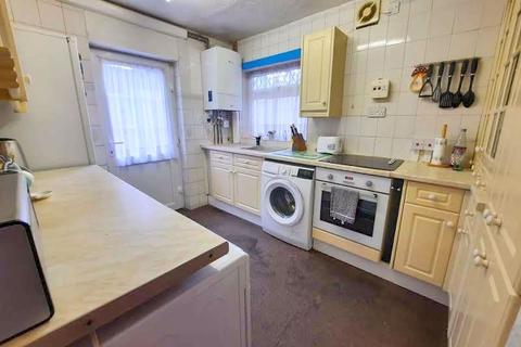 10 Elm Road, Feltham, TW14 8EW