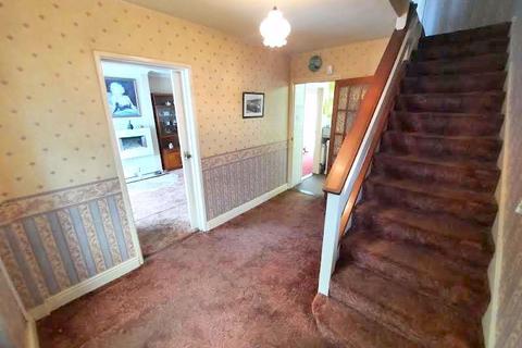 10 Elm Road, Feltham, TW14 8EW