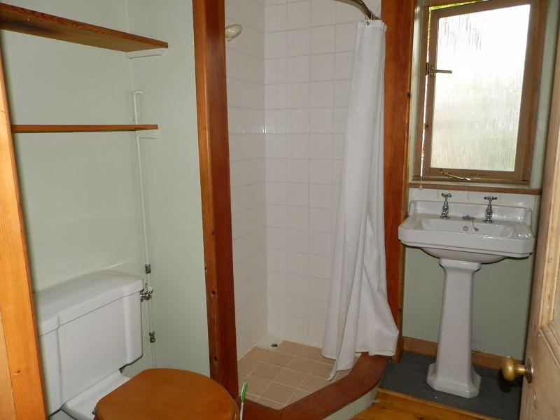 Annex Shower Room