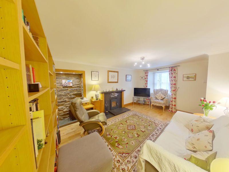 Barrock Street, Thurso 2 bed semidetached house £130,000