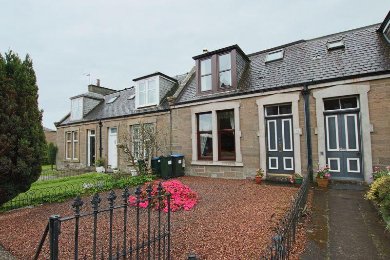 Main Street, Invergowrie, Dundee 3 bed terraced house £200,000