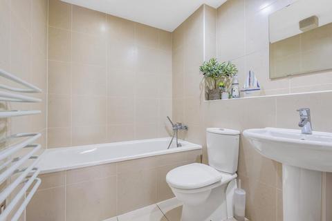 85 Micklethwaite Grove, Wetherby, LS22 5LA