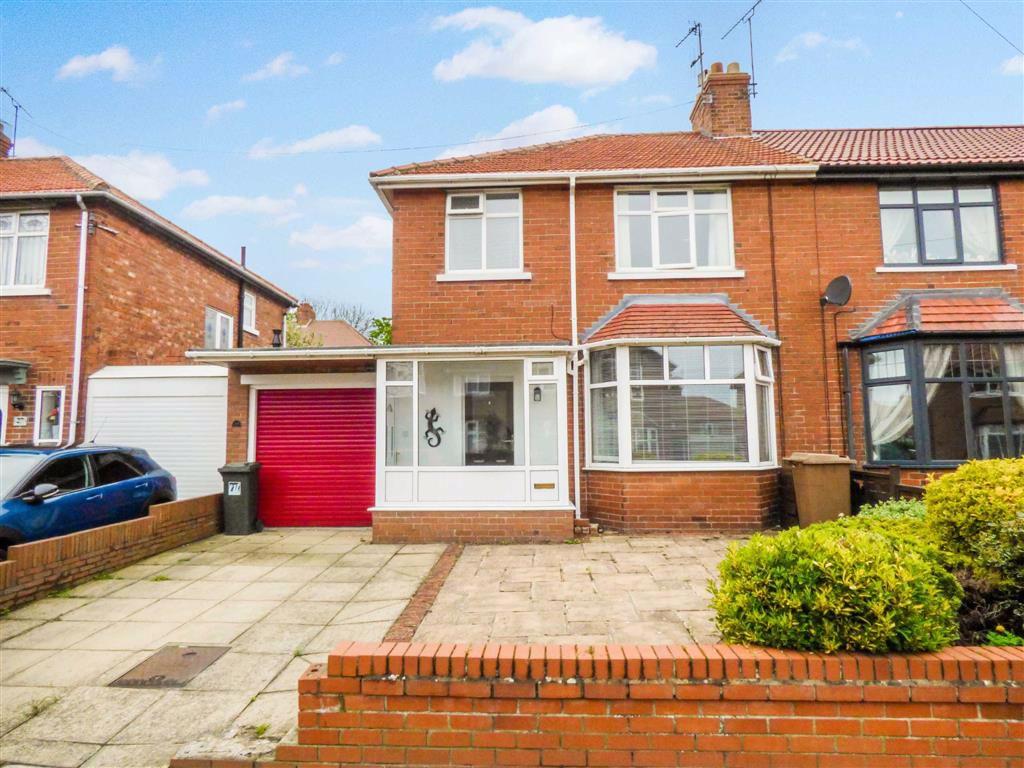 Newton Avenue, Cullercoats 3 bed semidetached house £285,000