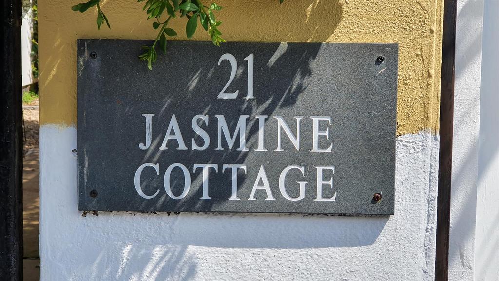 Fisher Lane, Bingham 2 bed detached house £295,000