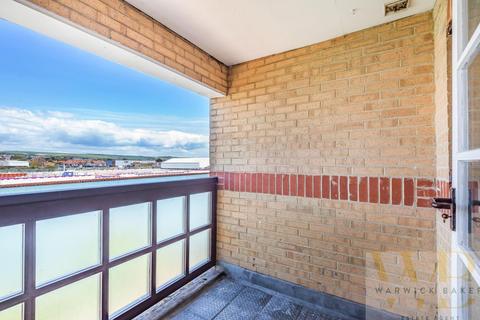 Flat 15, St Nicholas Place Emerald Quay, Shoreham-by-sea, BN43 5JR