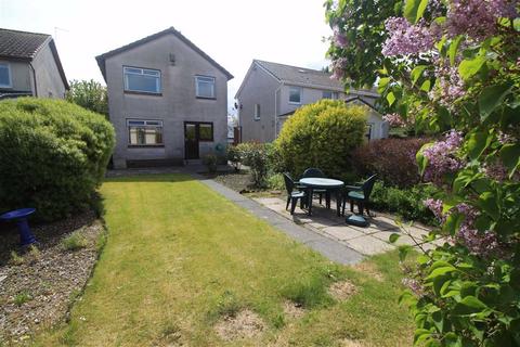 5 Hazel Walk, Wemyss Bay, PA18 6BQ
