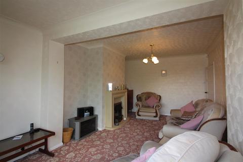 56 Birkholme Drive, Stoke-on-trent, ST3 7LS