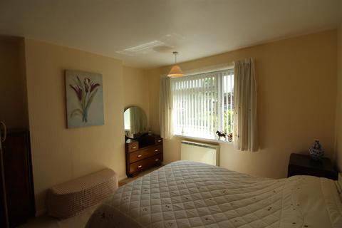 56 Birkholme Drive, Stoke-on-trent, ST3 7LS