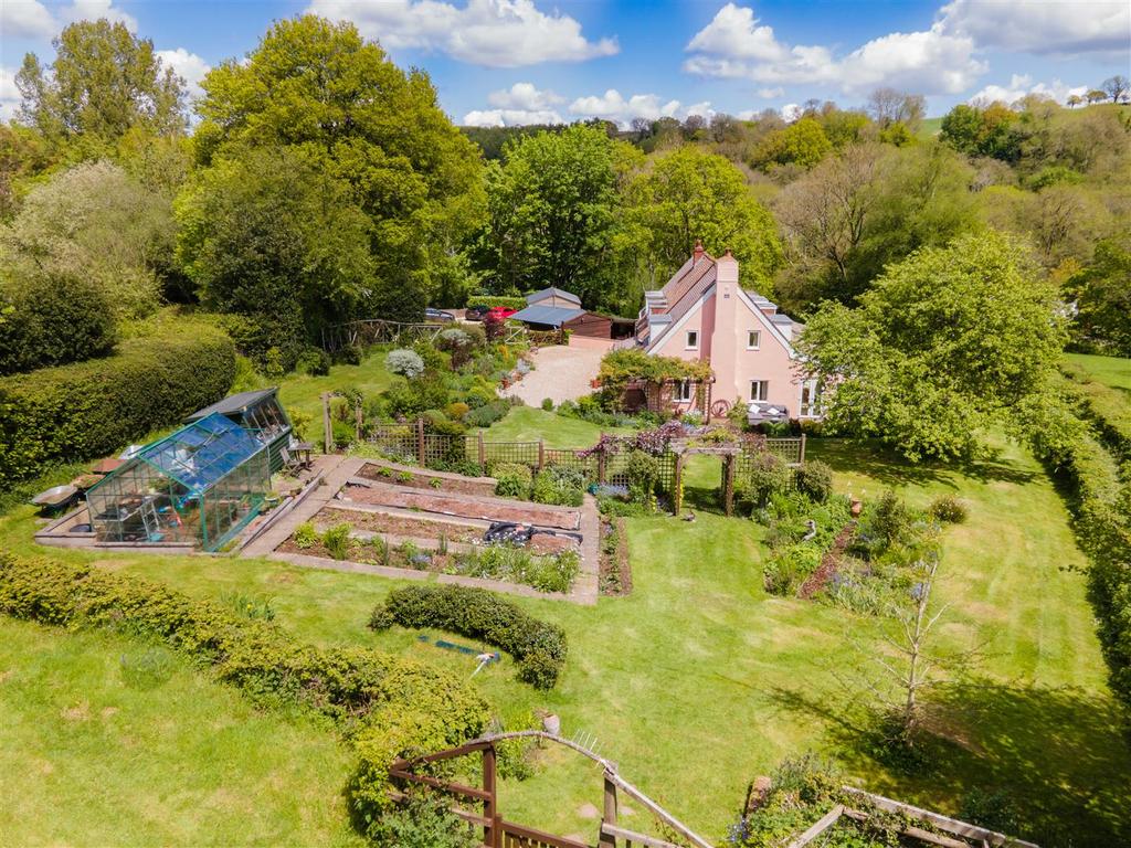 Long Orchard Axminster-21.jpg