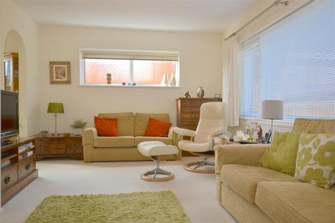 18 Borrowdale Road, Malvern, WR14 2DS