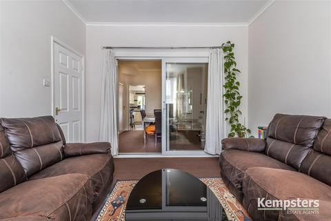 127 Clarence Road, Grays, RM17 6RD