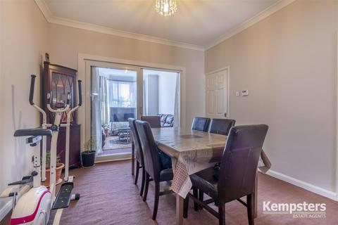 127 Clarence Road, Grays, RM17 6RD