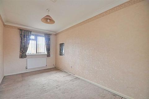 6 Broadfield Gardens, Great Meadow, Worcester, WR4 0DP
