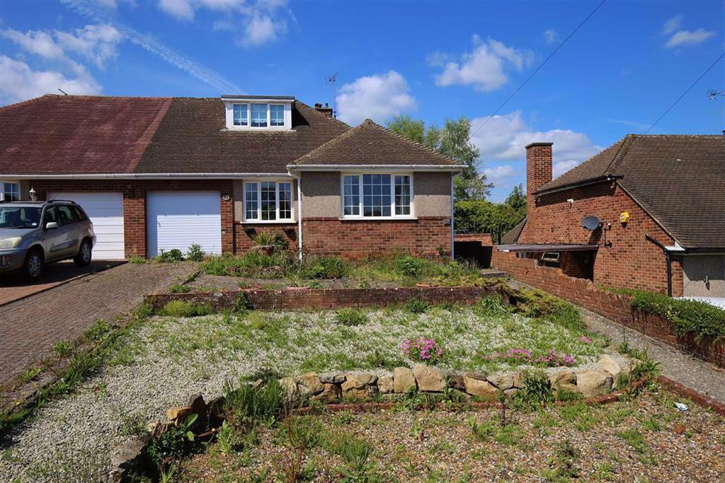 Borough Green, Kent 2 bed semidetached bungalow for sale £375,000