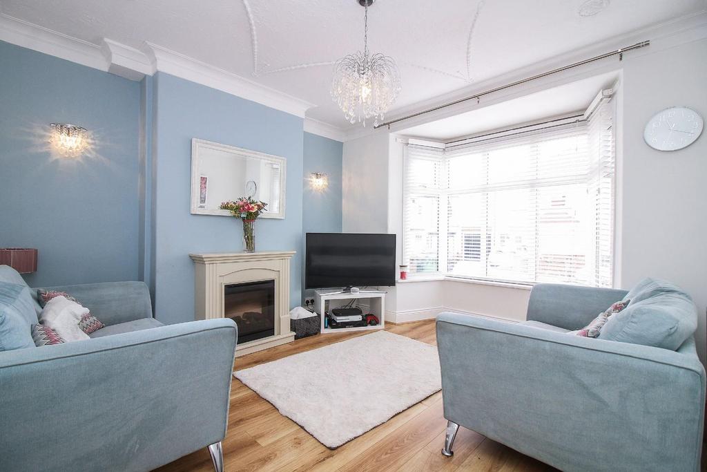 Haig Avenue, Whitley Bay 4 bed terraced house £269,950