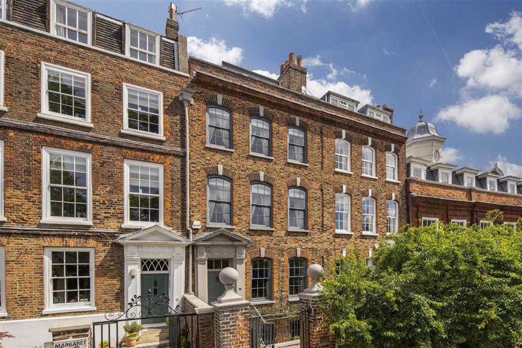 Highgate Hill, Highgate, London, N6 5 bed house for sale £4,000,000