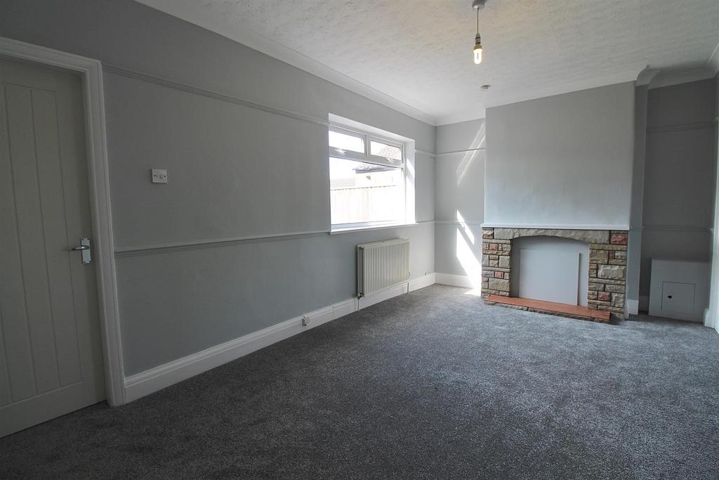 Fairfax Avenue, Hull 3 bed house £725 pcm (£167 pw)