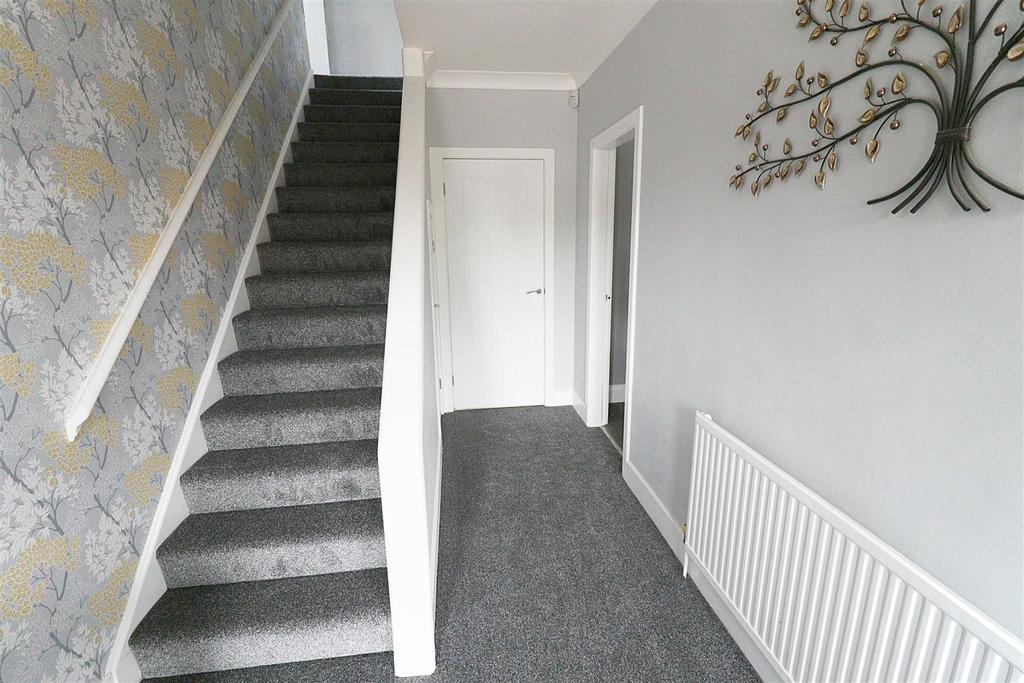 Marshall Avenue, Willerby 4 bed semidetached house £360,000