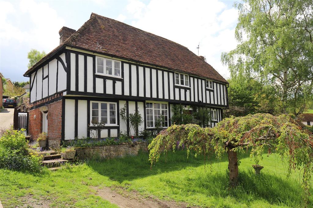 Station Hill, East Farleigh, Maidstone 3 bed house £575,000