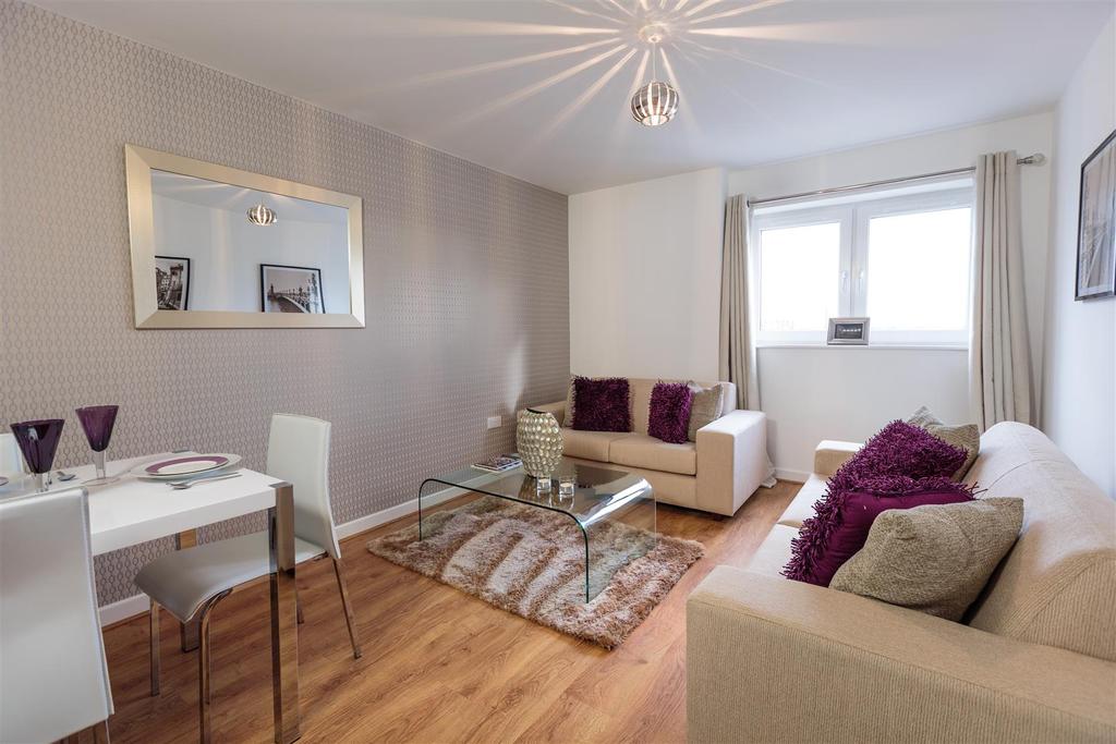 Living & Dining Area