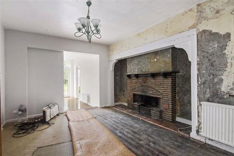 17 Brampton Road, St Albans, AL1 4PP