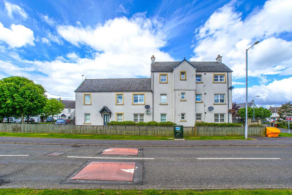 Kirkfield Gardens, Renfrew 2 bed apartment £108,000